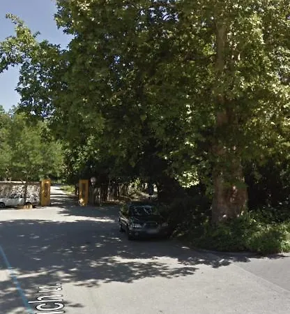 Platanos Apartmán