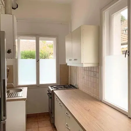 Platanos Appartement *